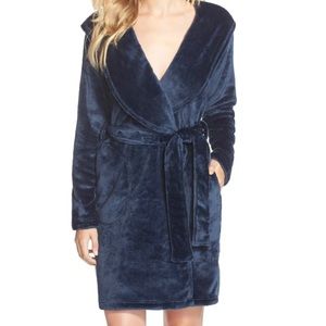 Ugg bathrobe